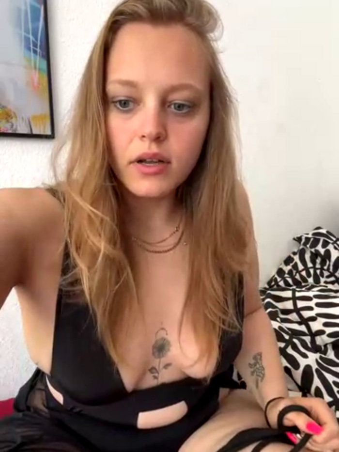 KinkyAmy6