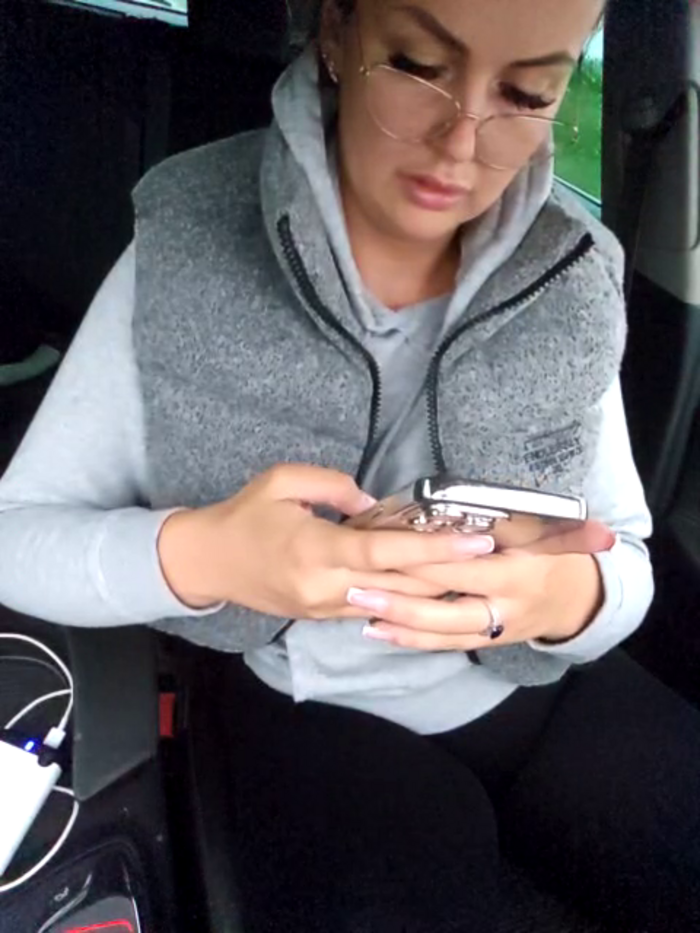 Young_hot_mom
