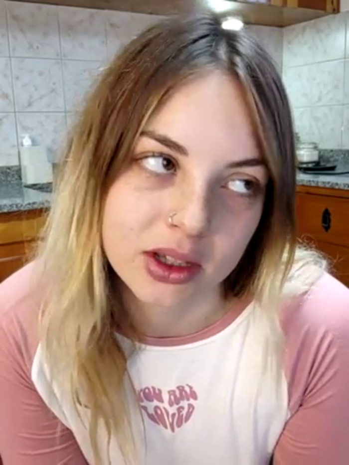 Elnonoykeila77