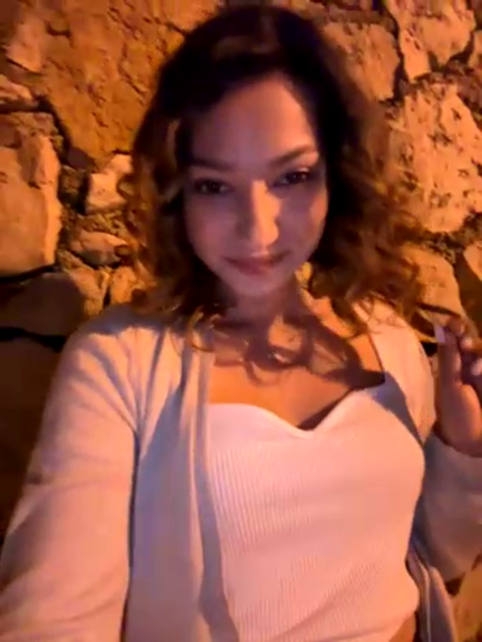 _MiaQueen_