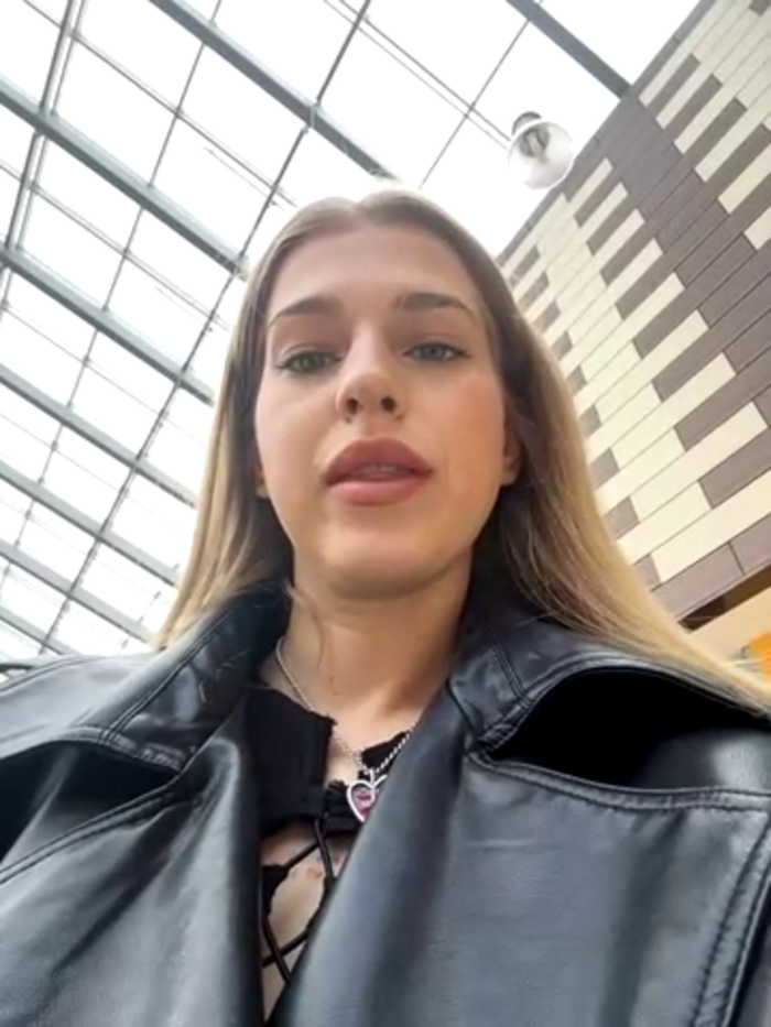 Kira_Miu