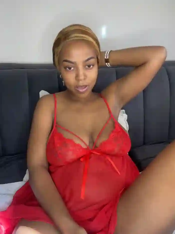2024/05/04/stripchat-tamia_98-12-18-05