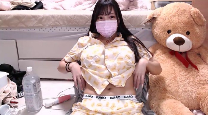_chanMOMO_