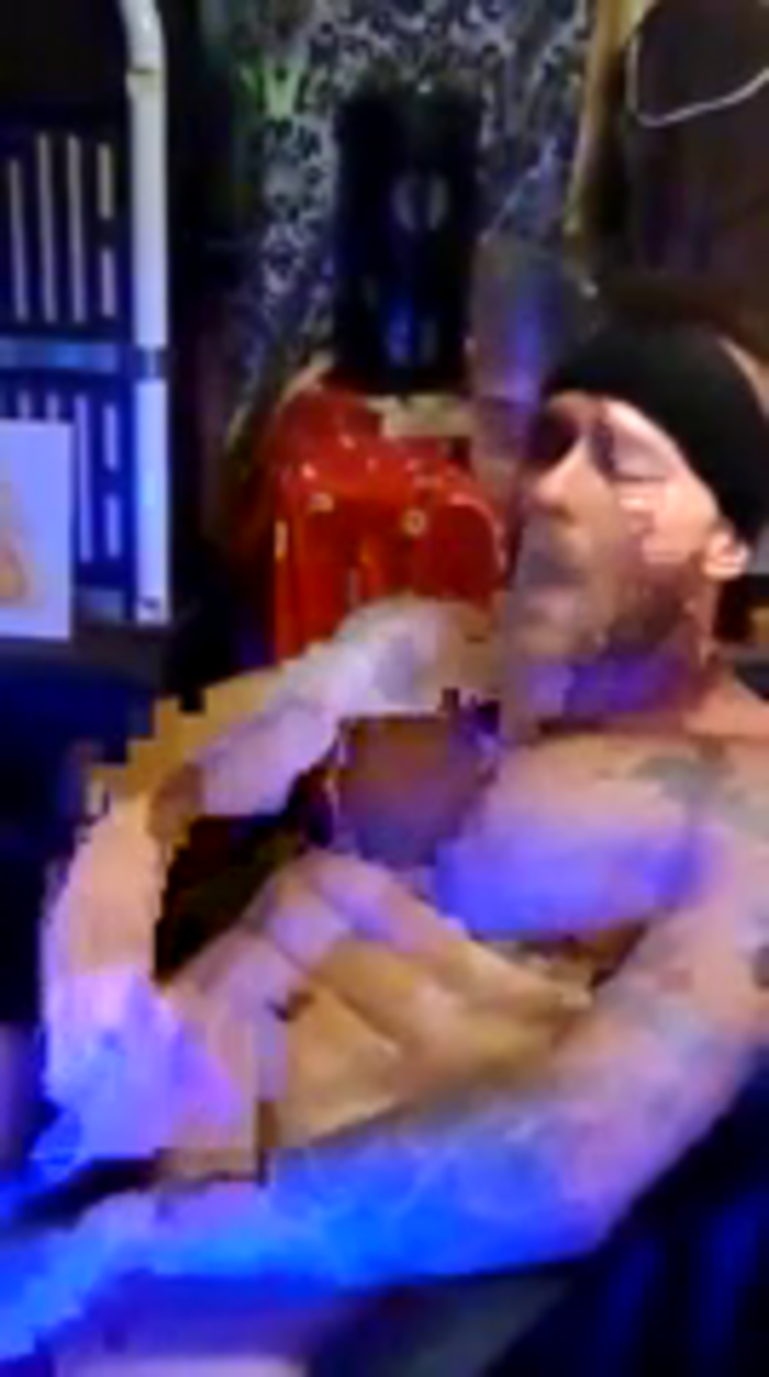 JaxxxRiott