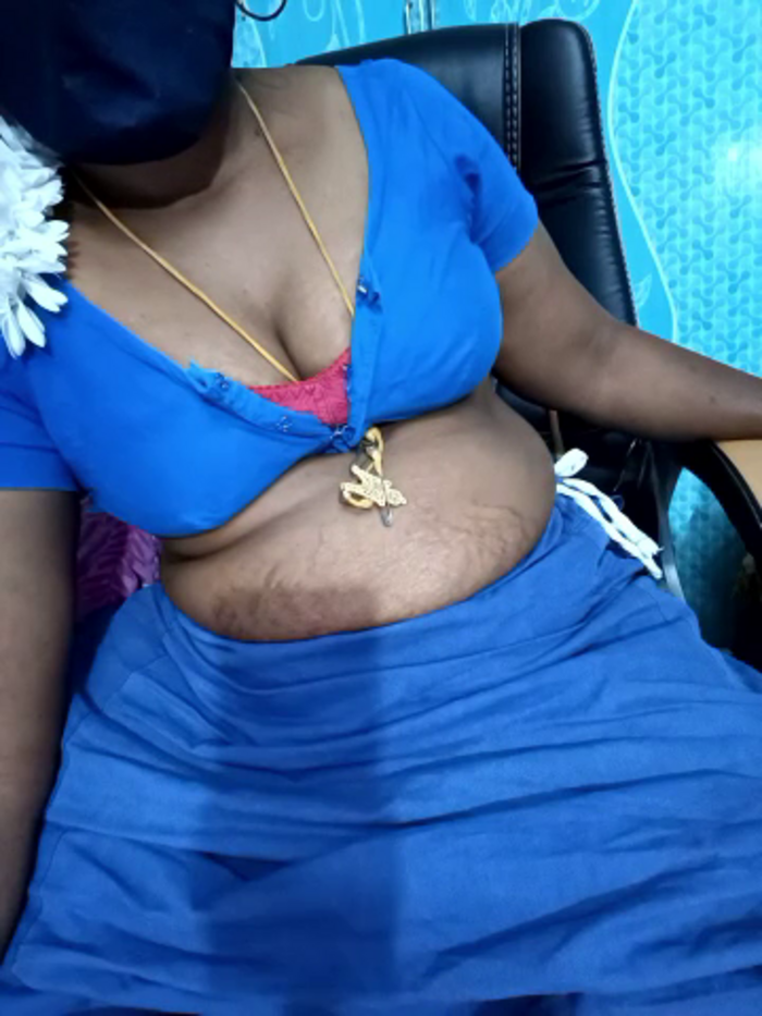 Tamil-hotwife