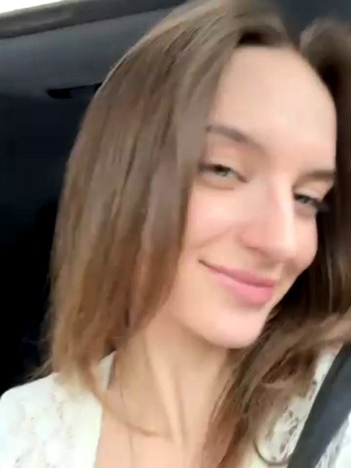 -AngelAri-