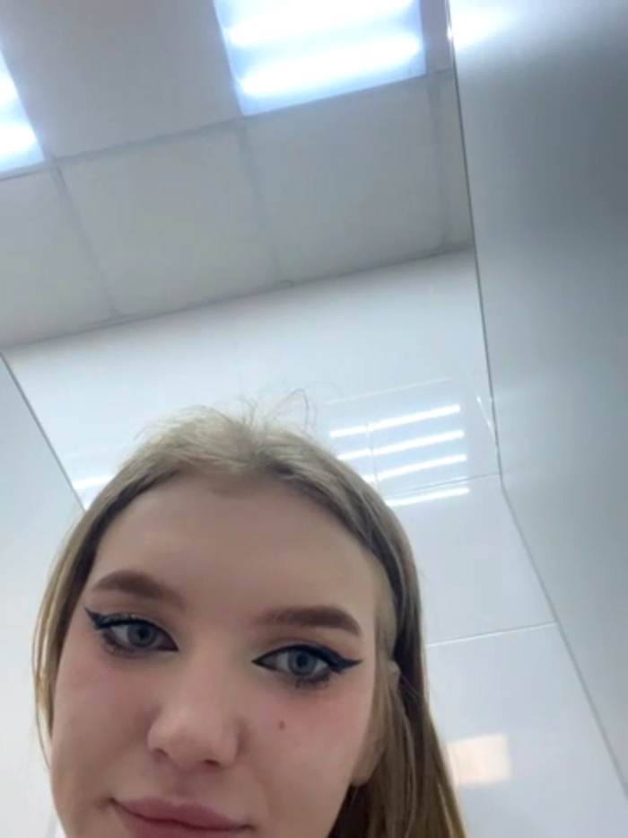 AmmyHot