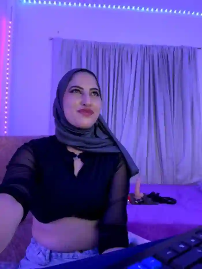 2024/05/05/stripchat-badra_abaid-08-43-27