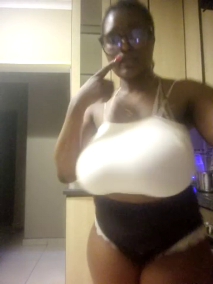 Bustygoddess32