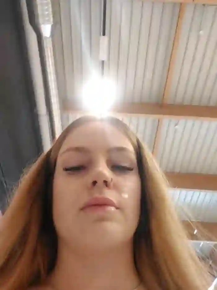 2024/05/05/stripchat-piinkpandora-14-37-03