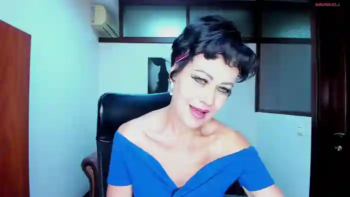 2024/05/05/stripchat-silvia_wallec-08-50-31