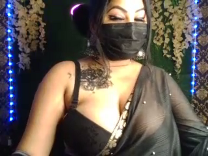 Sspicy-naina