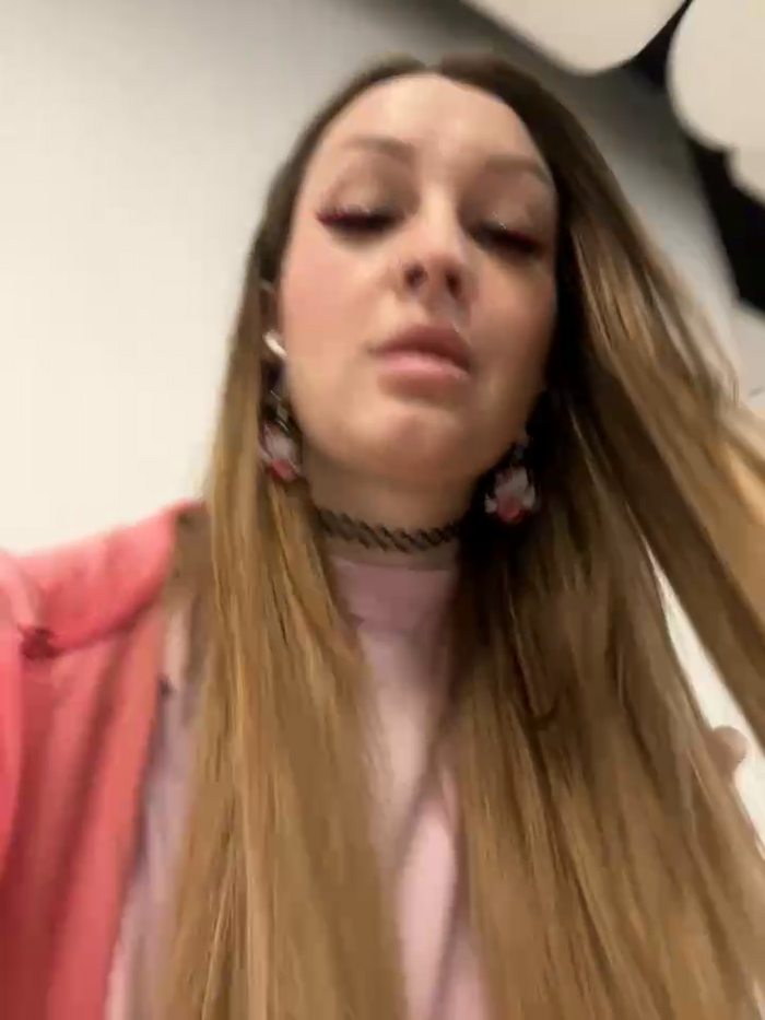 Teya_moon_