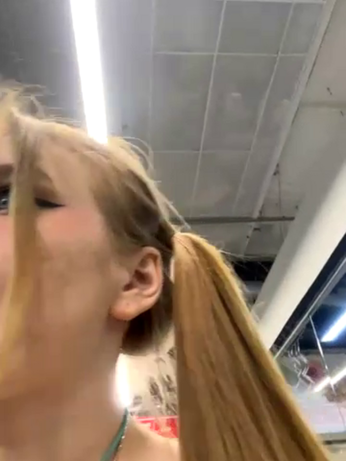 AmmyHot