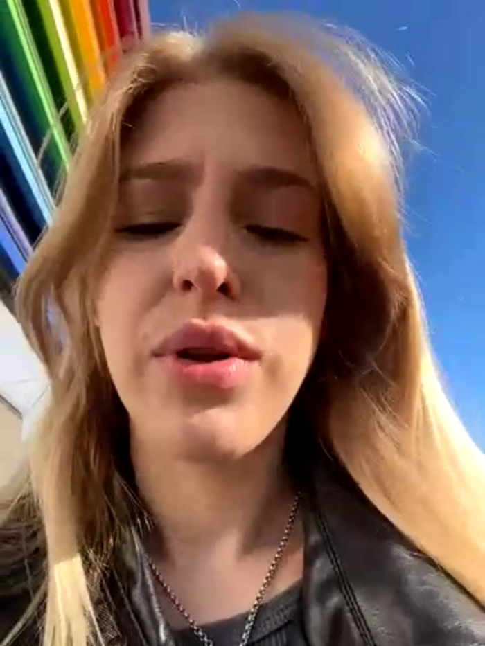 Kira_Miu