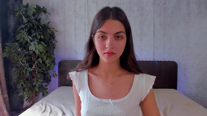 Milana_Crystal_