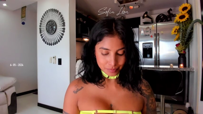 sofiasexhot