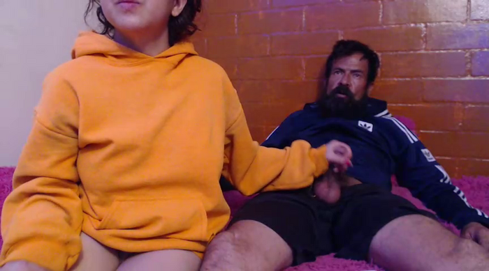 OldManAndGirlishLady