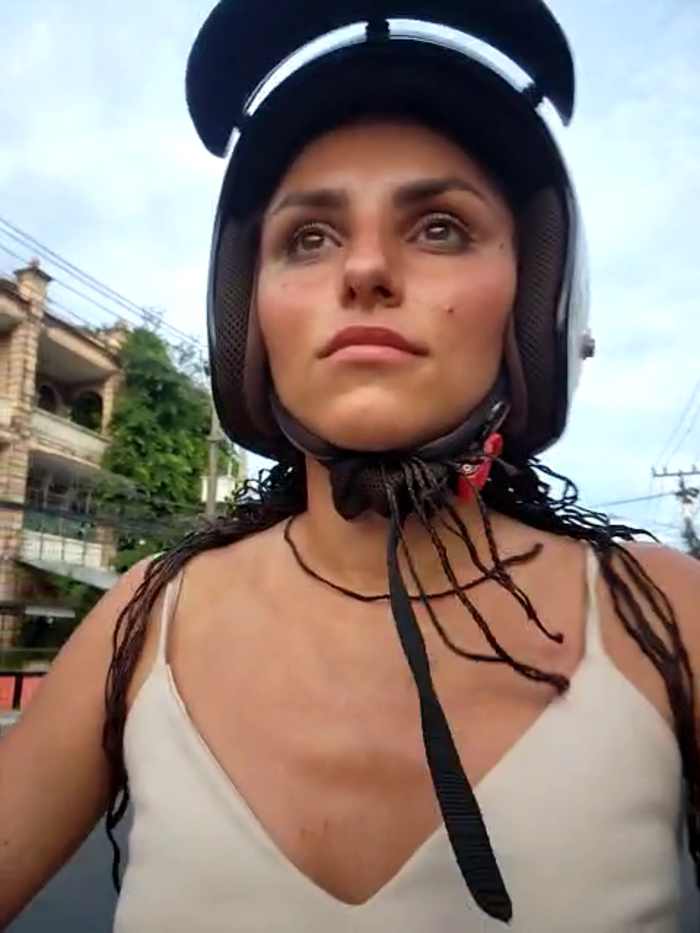 Izabella_Bella