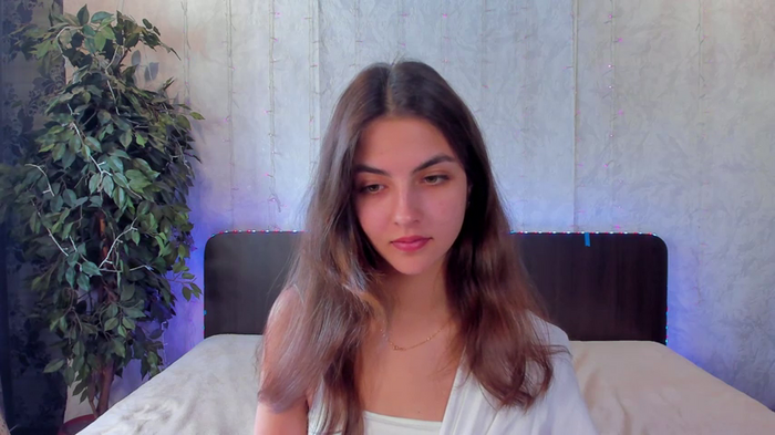 Milana_Crystal_