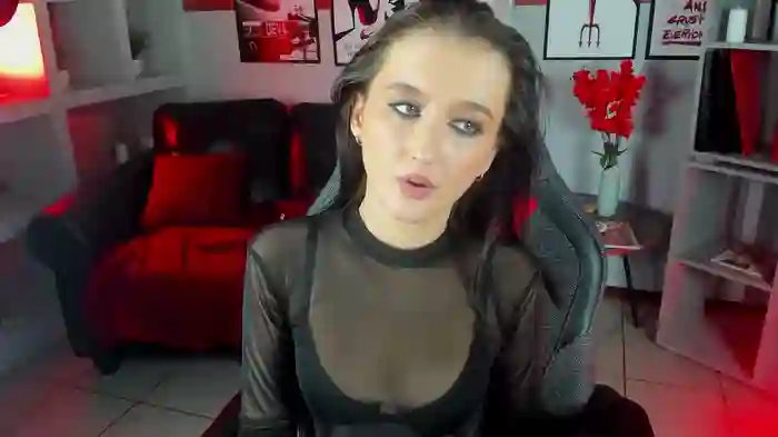 2024/05/07/stripchat-omeliadior-23-18-11