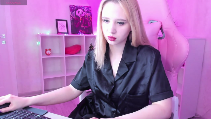Valerie_Woods
