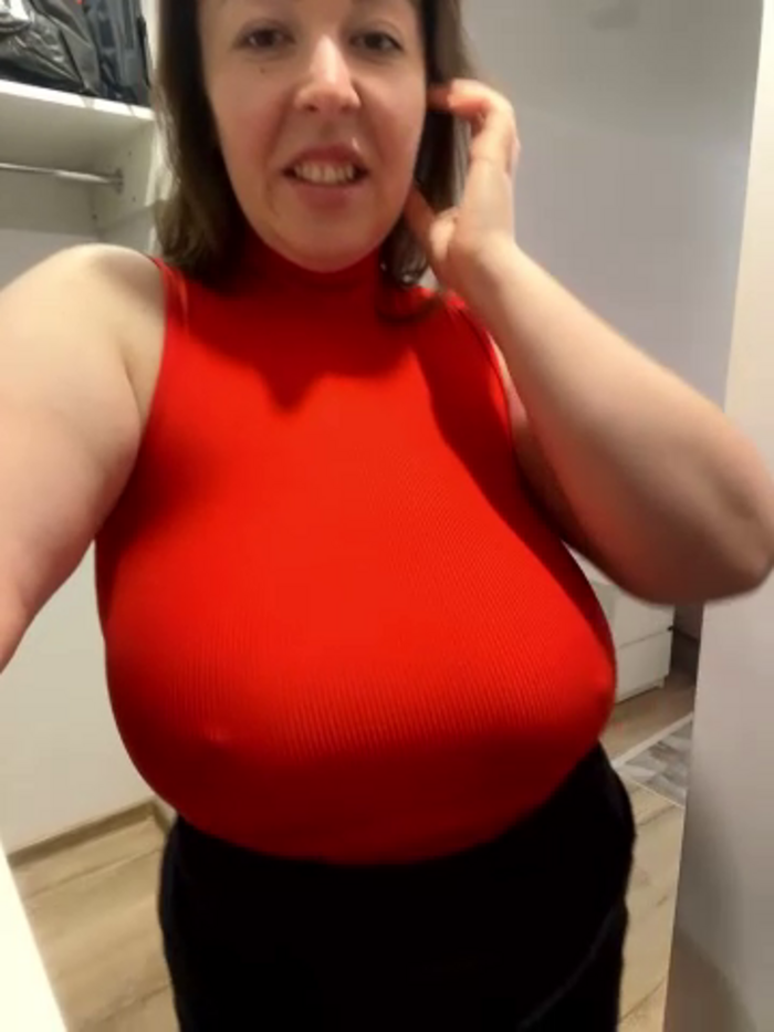 _hot_mommy_2