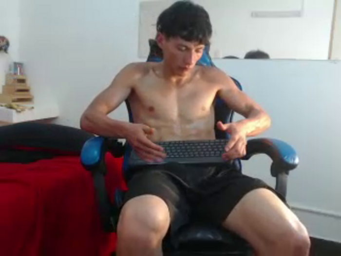 TaylorCruz1