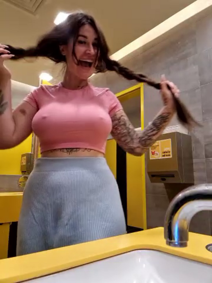 TattooGirlAlia