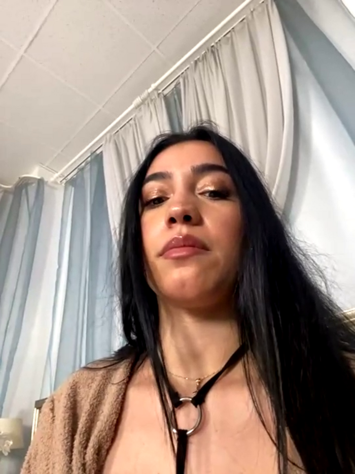 Amy_Sin