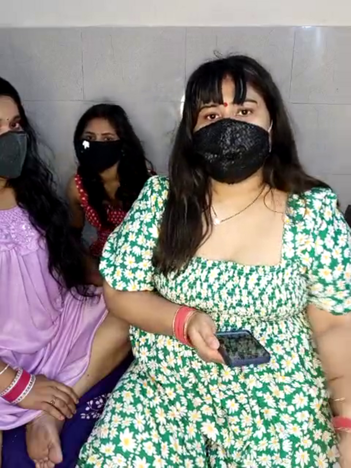 Indian_hotmilfs