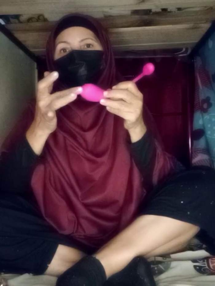 Anaan_Sexy