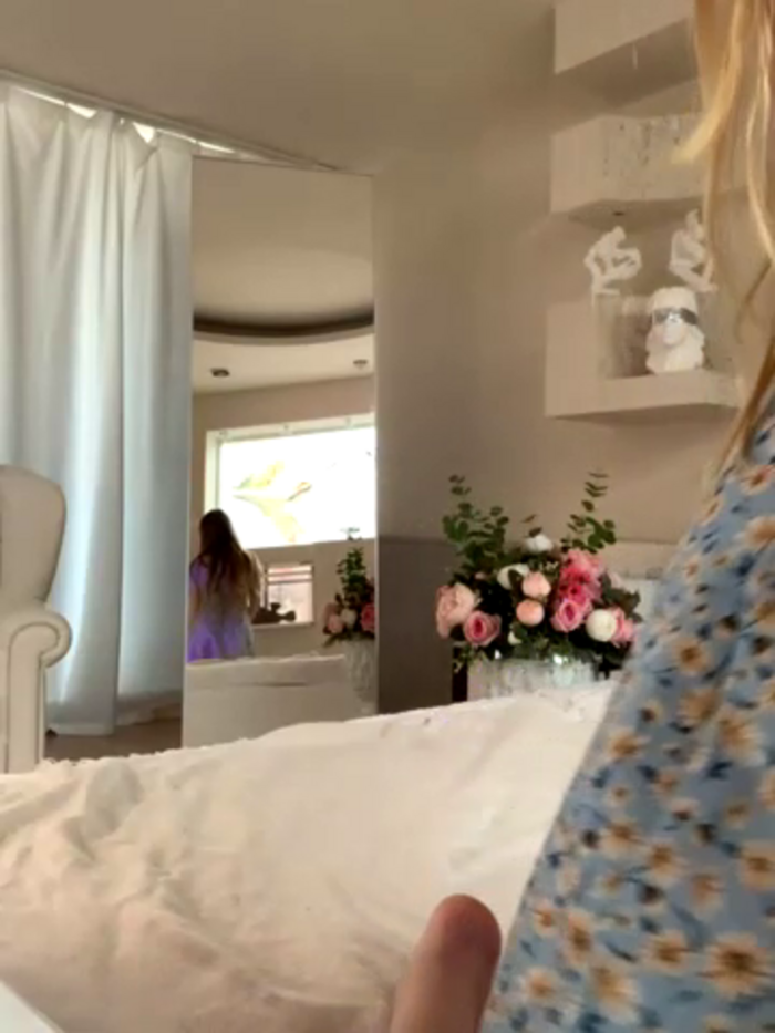 Bella_Suns