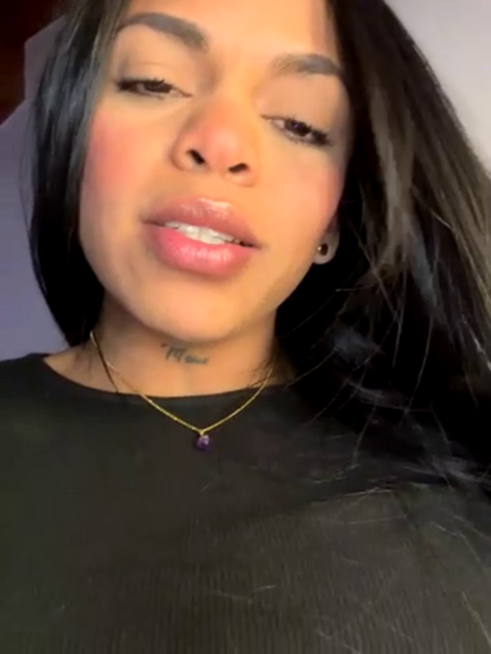 Charly_