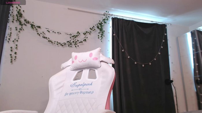 elliediaz