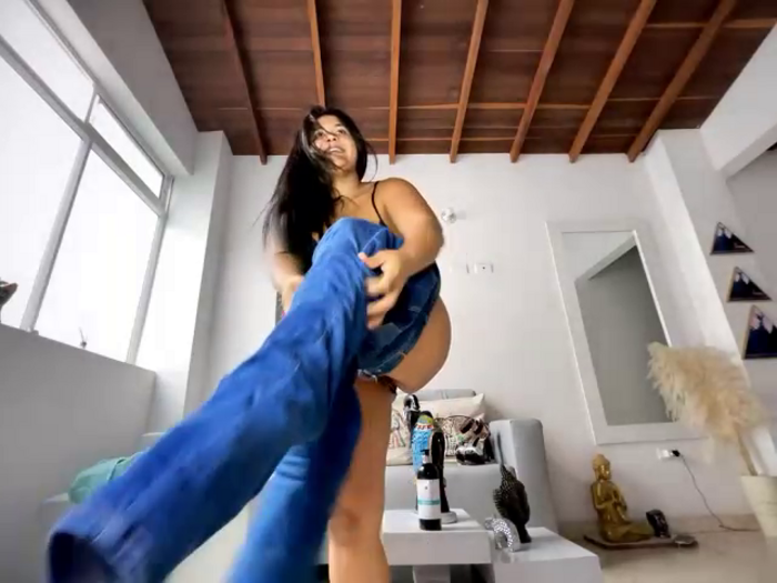 pleasureMyAss-
