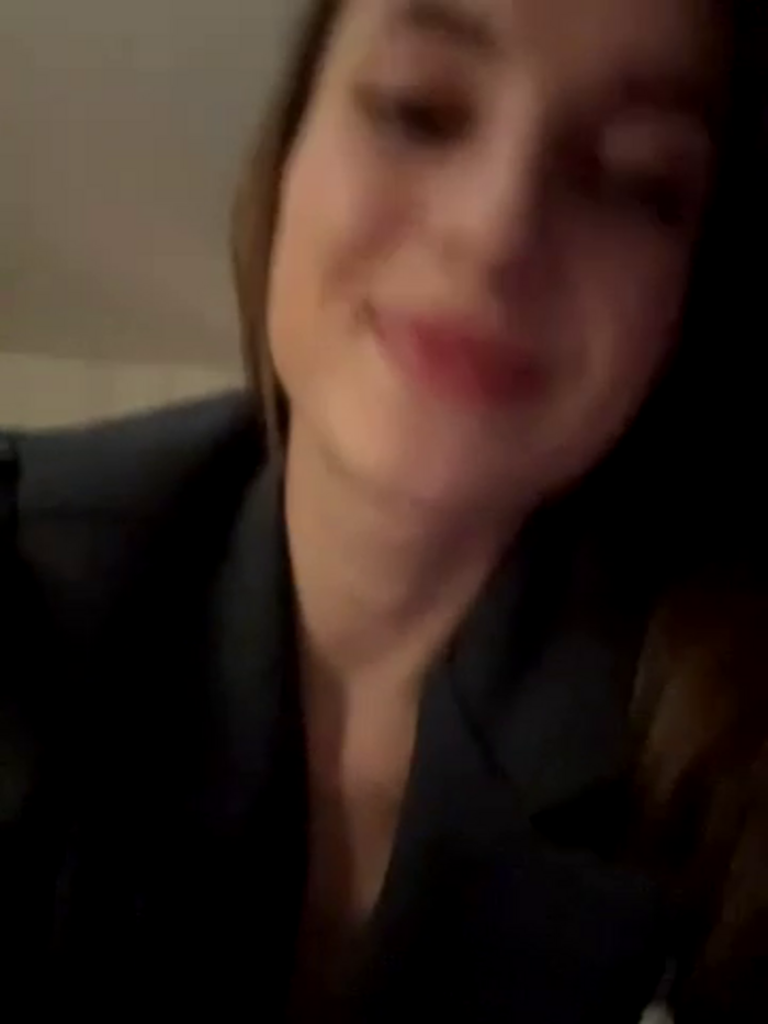 -AngelAri-