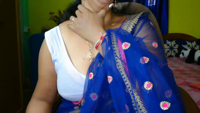 Anushka_21