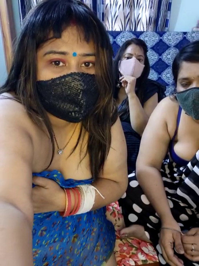 Indian_hotmilfs