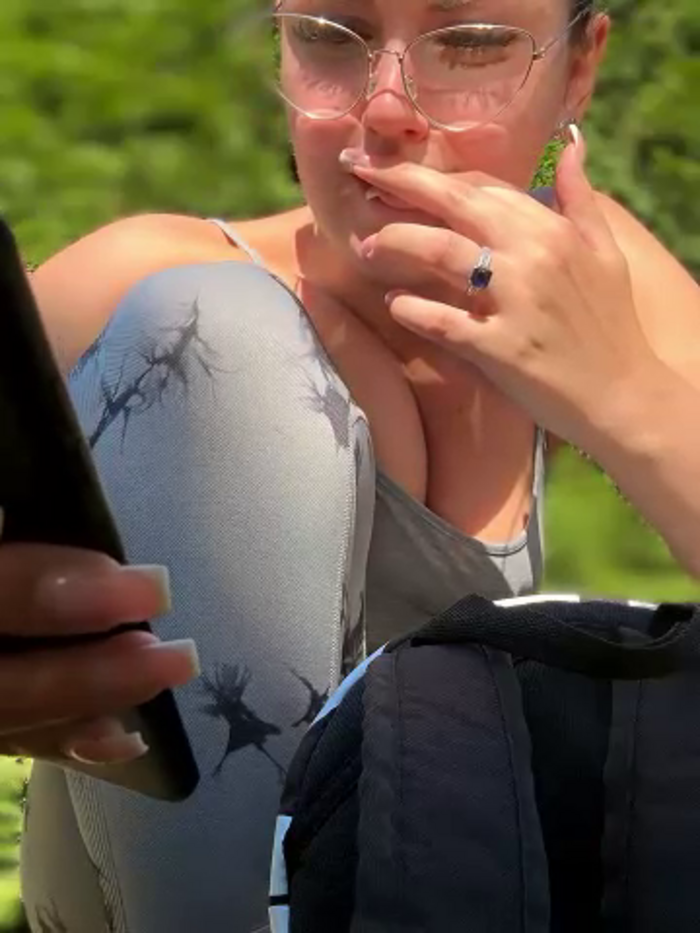 Young_hot_mom