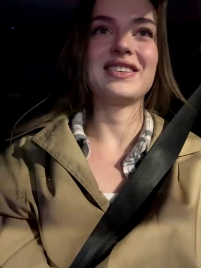 -AngelAri-