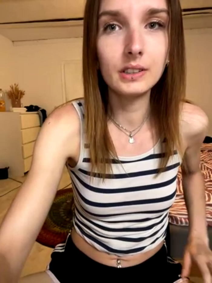 AnnyBelle_