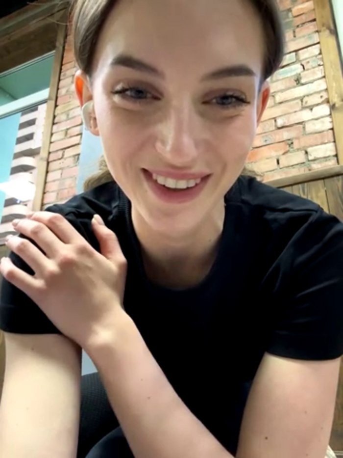-AngelAri-