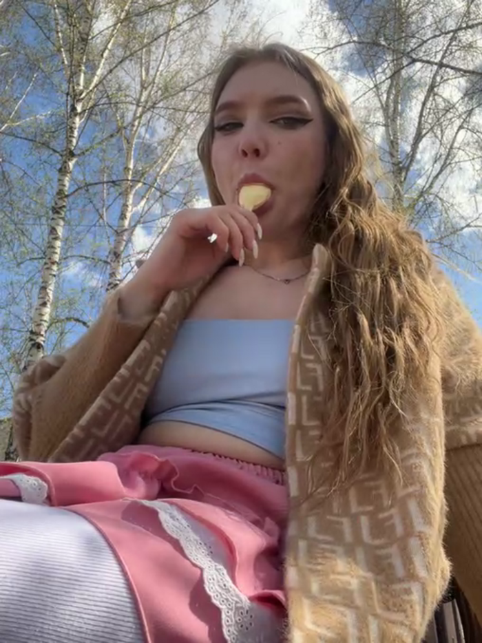 AmmyHot