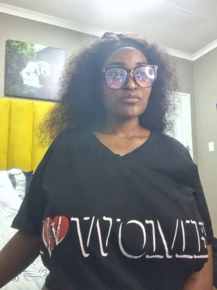 Bustygoddess32