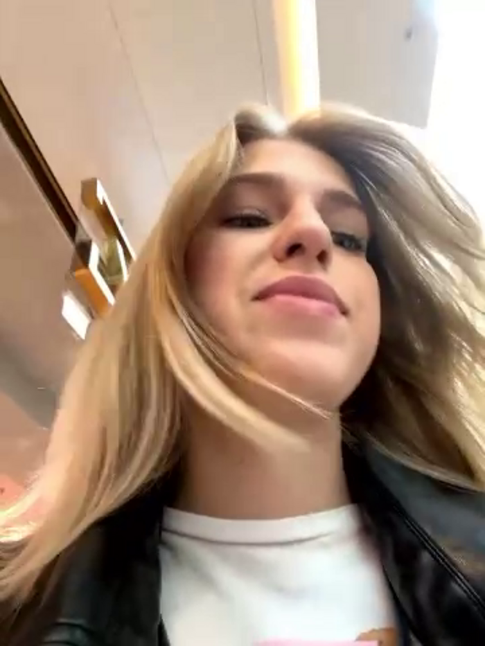 Kira_Miu