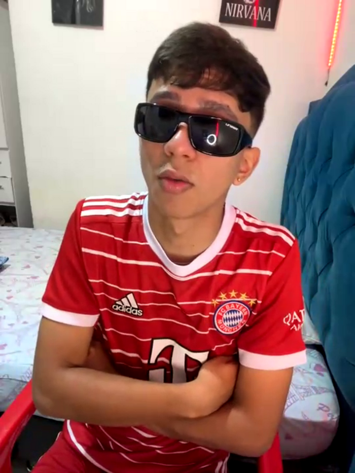 Leonarrrd_01