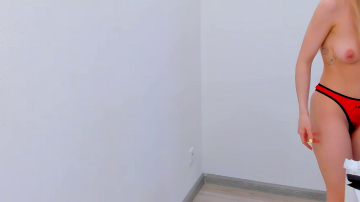 Emilly_Hart