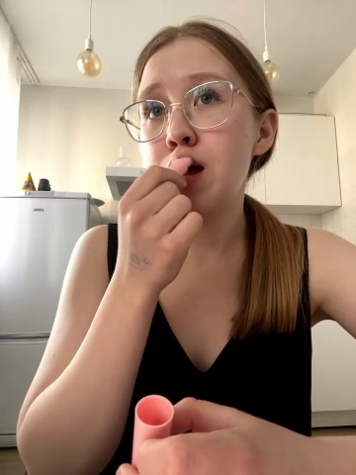 Eva_Weyne