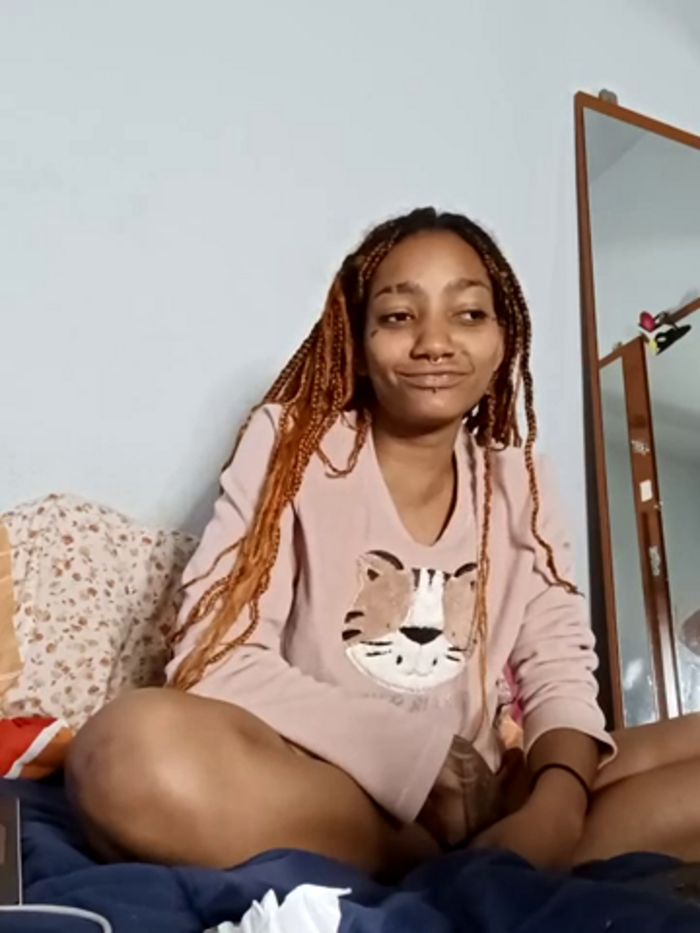 Laanegraofficial_
